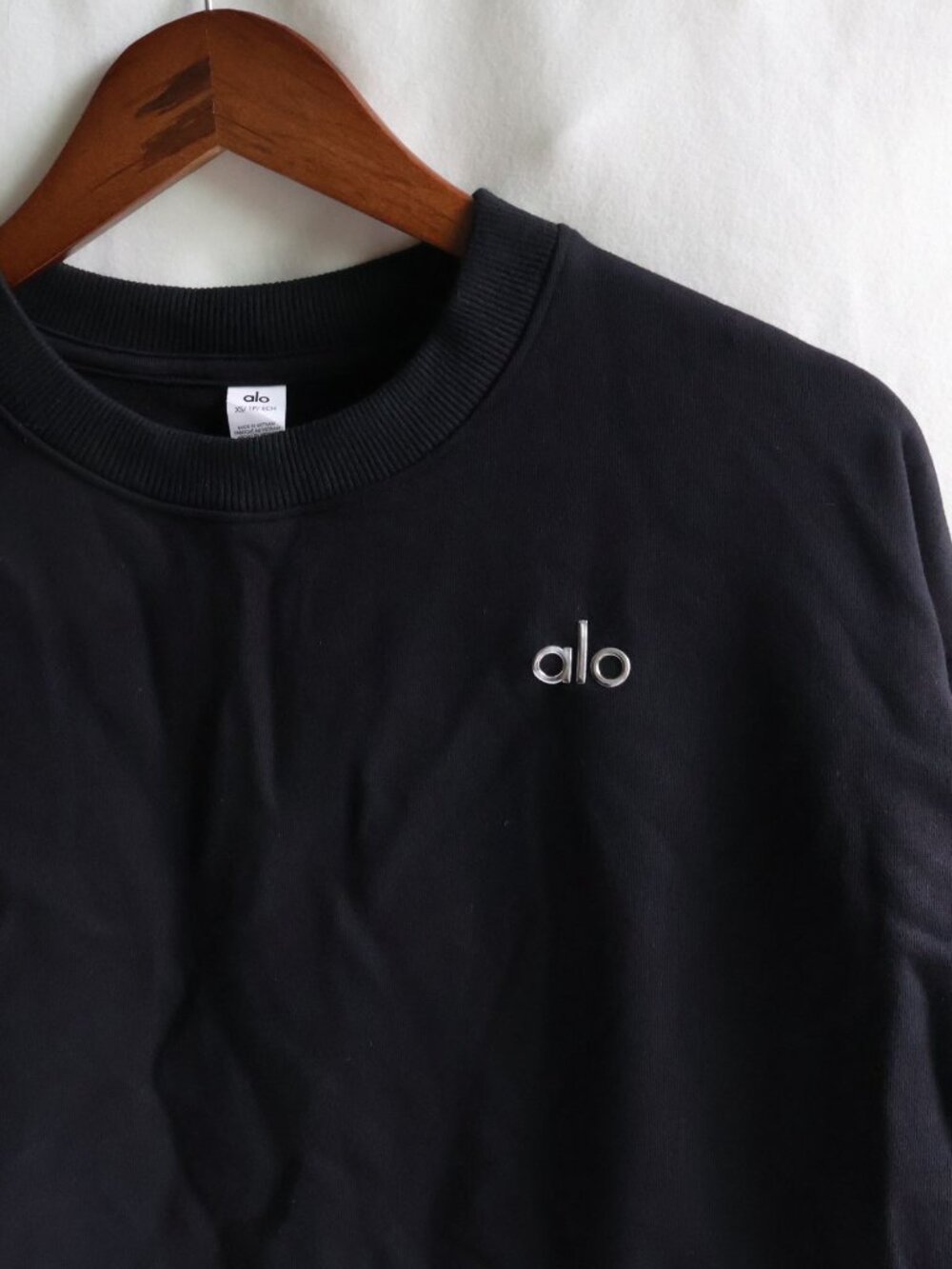 Alo Yoga Accolade Crew Neck Pullover Black XS - Picture 2 of 3